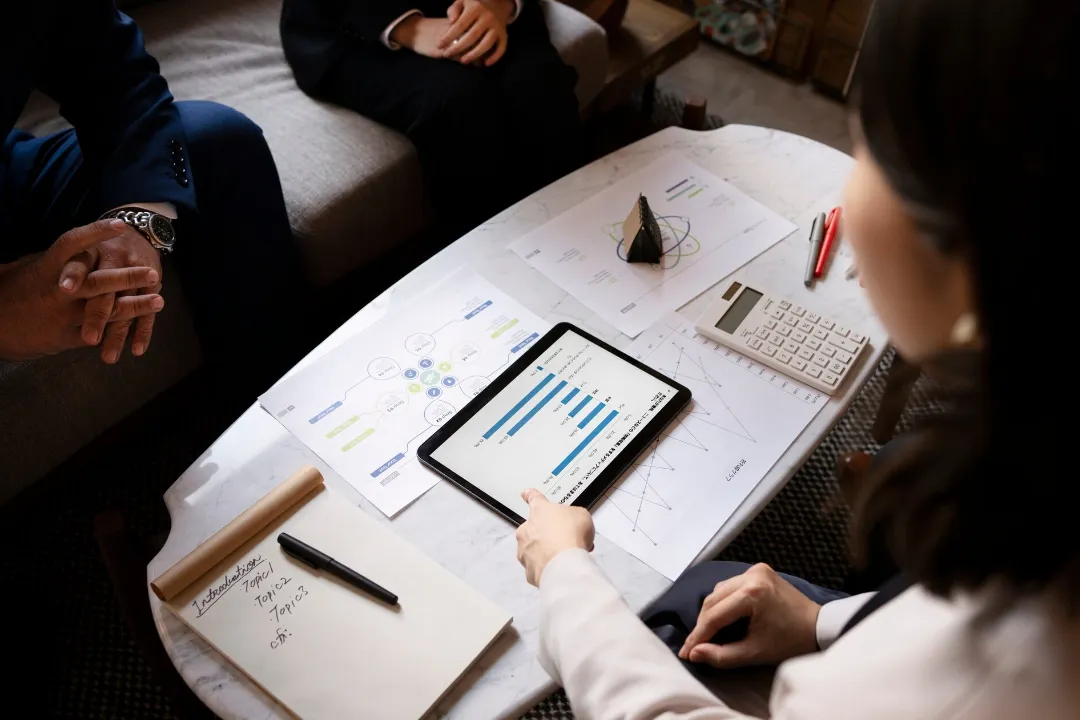 AI銷售應用如何徹底改變銷售產業-解析2025年必備工具與實戰策略