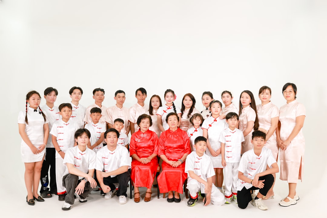 AI如何讓單人創業成為可能-矽谷新趨勢-獨立創業者-顛覆傳統模式